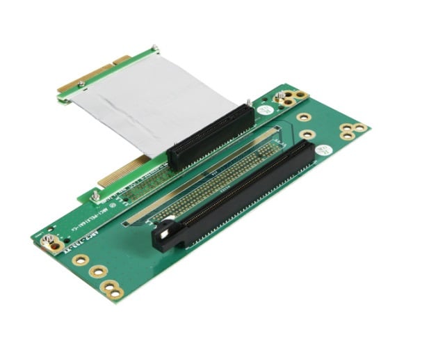 00D2009 - IBM PCIe 1 x16 and 1 x8 Riser for System x3750 M4